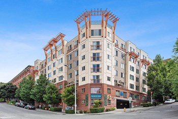 Exterior at Washington Terrace Apartments in Seattle WA
